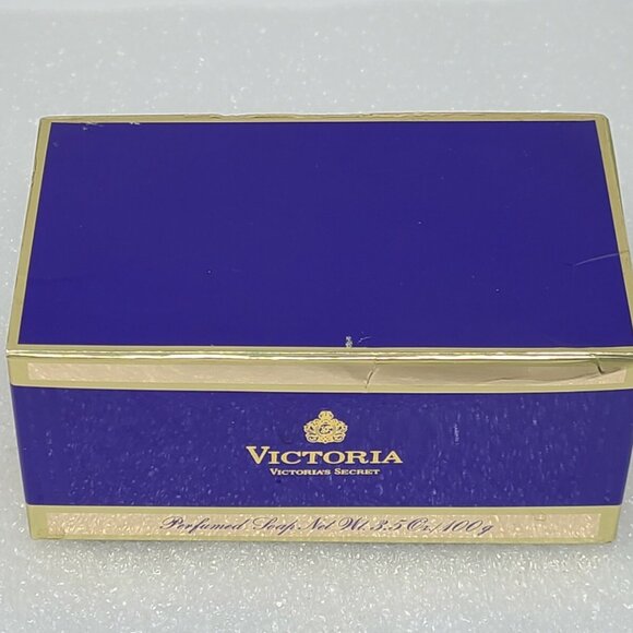 Victoria's Secret Victoria Perfumed Bar Soap 3.5 oz Rare - Picture 5 of 5
